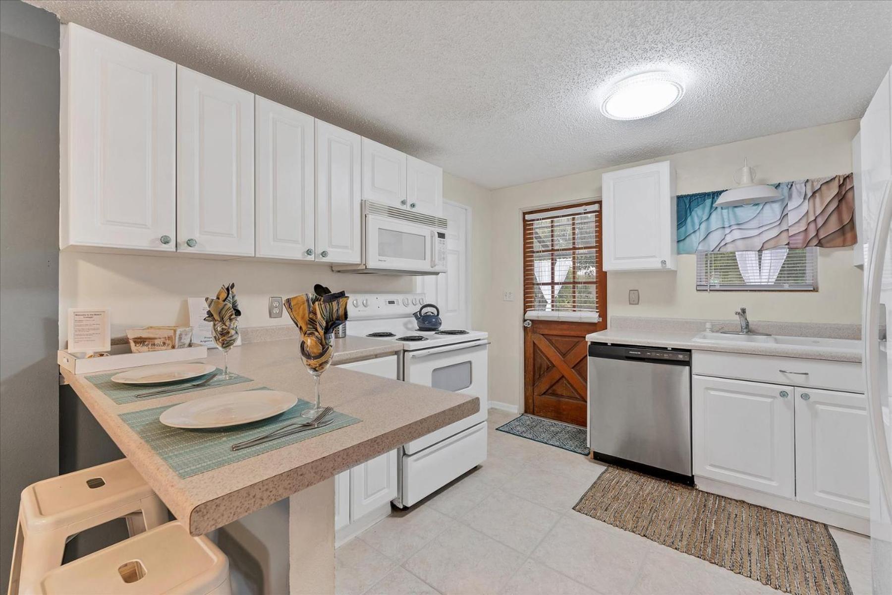 Beach Cottage With Heated Pool Just Off Siesta Key Sarasota Esterno foto