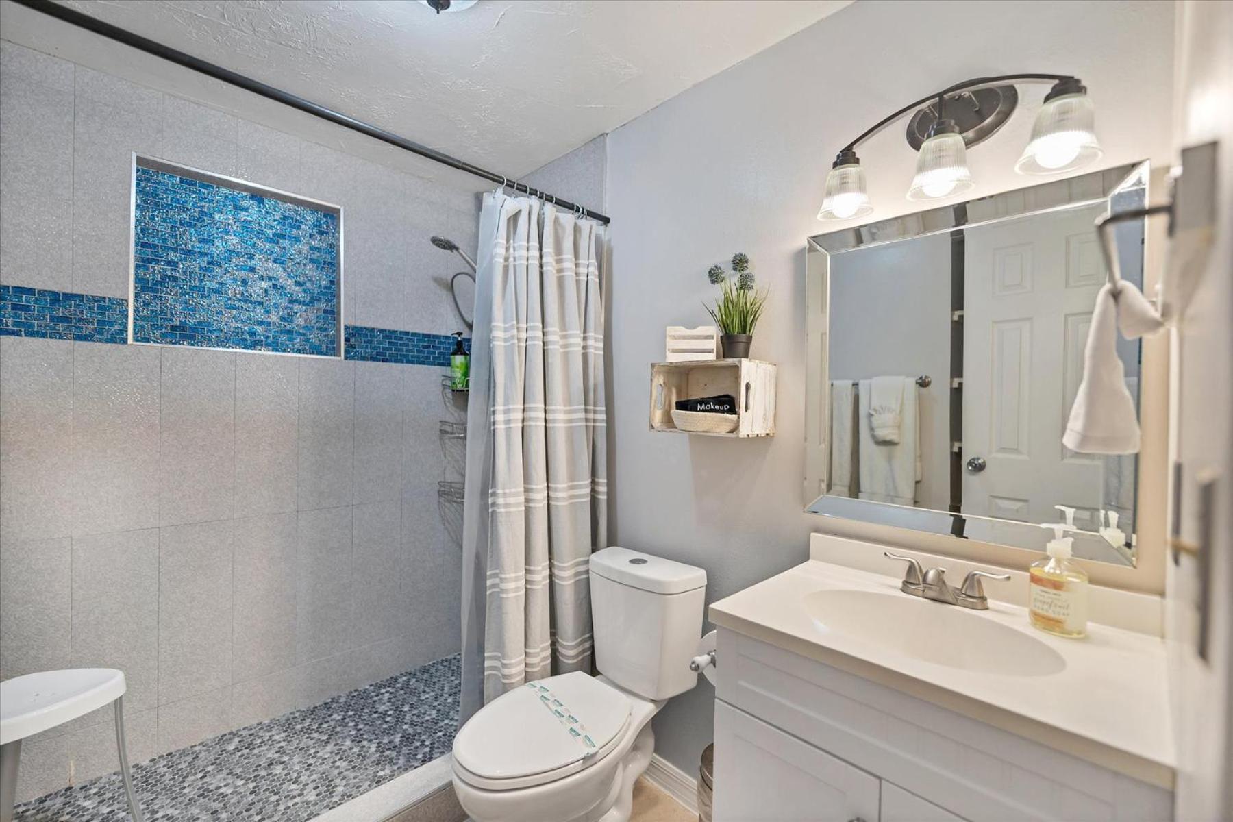 Beach Cottage With Heated Pool Just Off Siesta Key Sarasota Esterno foto