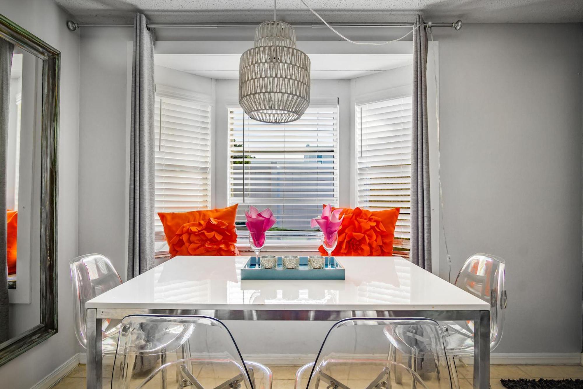 Beach Cottage With Heated Pool Just Off Siesta Key Sarasota Esterno foto