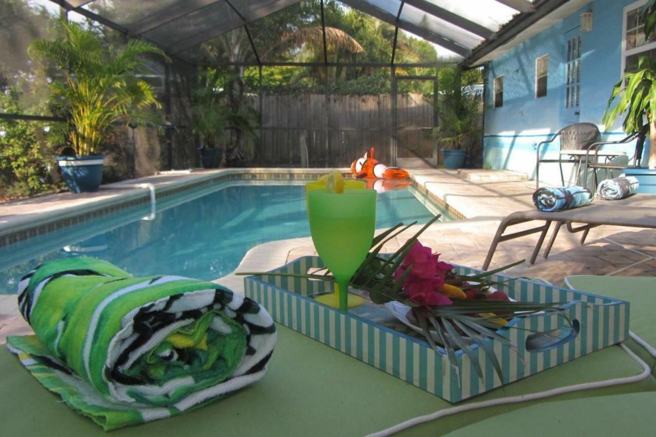 Beach Cottage With Heated Pool Just Off Siesta Key Sarasota Esterno foto
